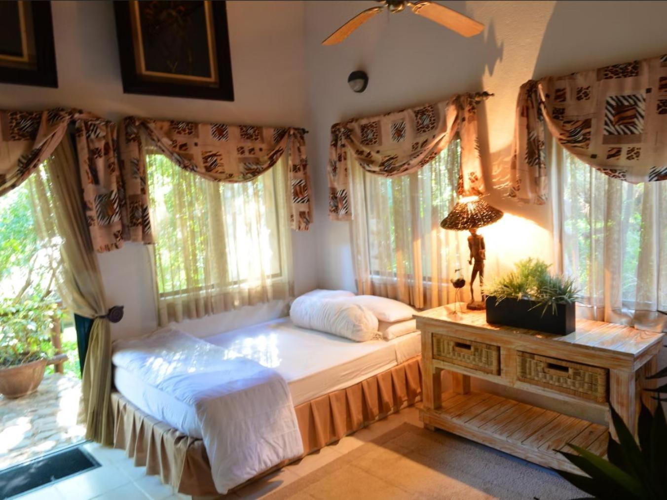 Paradise River Lodge フッドスプルイト エクステリア 写真